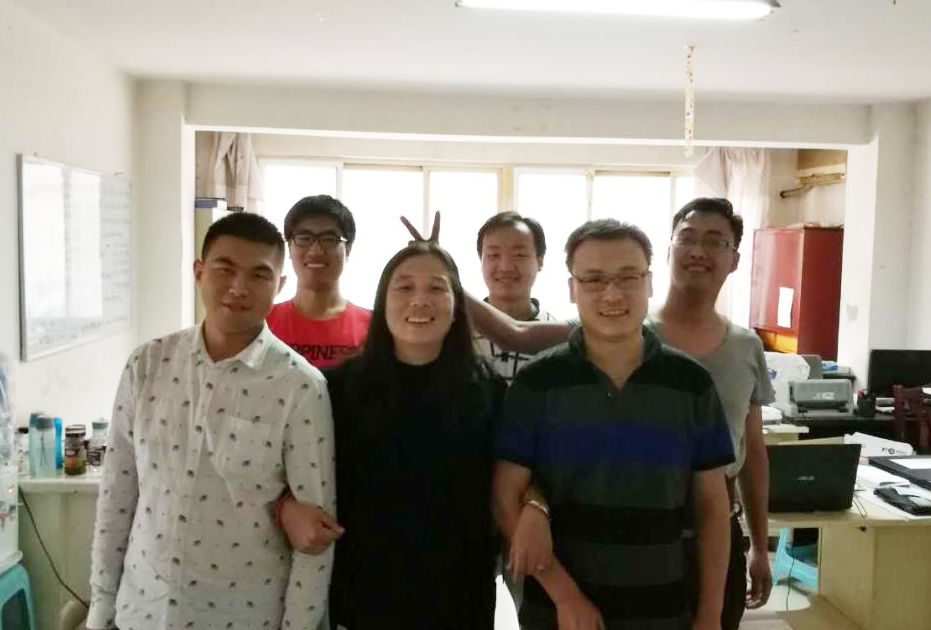 1474685113803984.jpg 華北3:華北劉曉芳慰問(wèn)廊坊辦.jpg